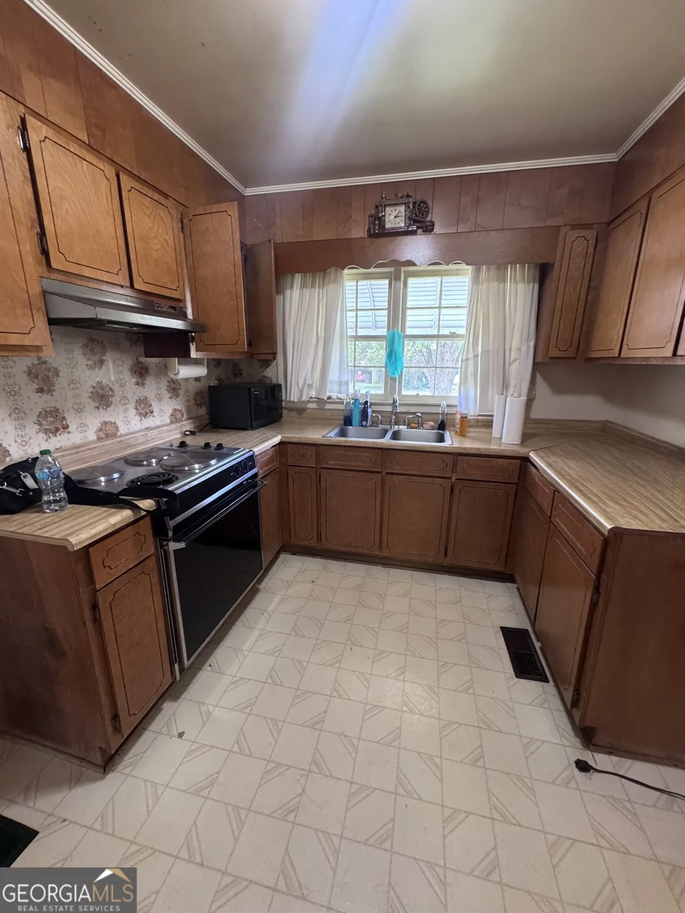 209 Vernon ST Dublin, GA 31021