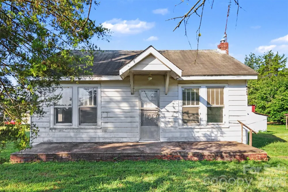3445 Long Ferry Road Salisbury, NC 28146