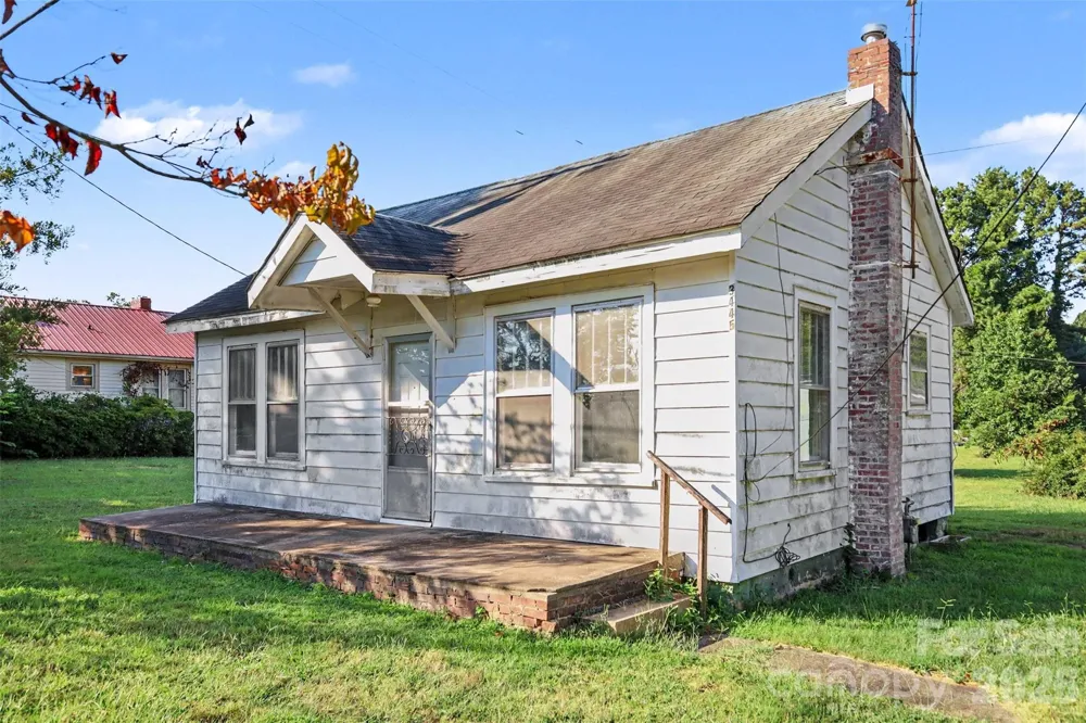 3445 Long Ferry Road Salisbury, NC 28146