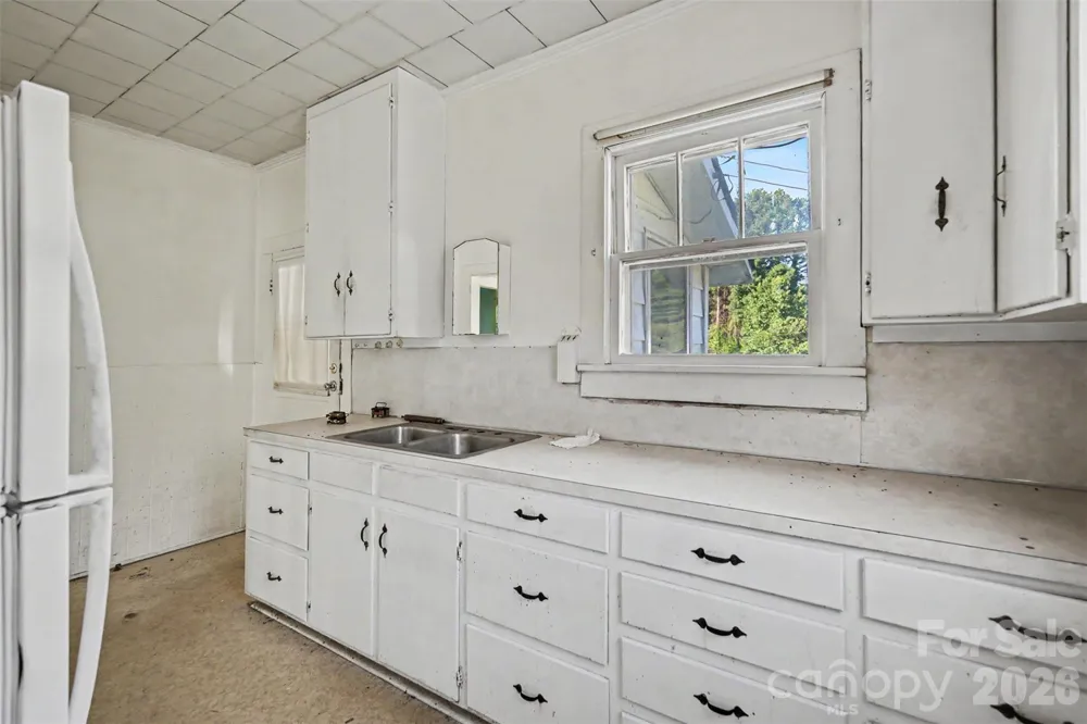 3445 Long Ferry Road Salisbury, NC 28146