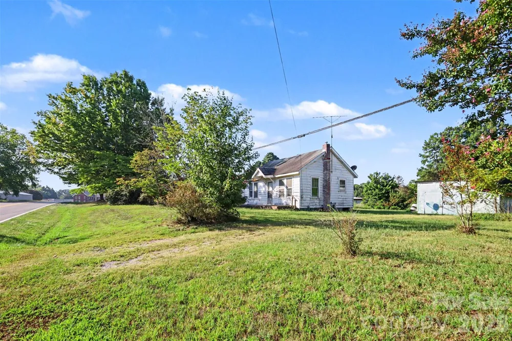 3445 Long Ferry Road Salisbury, NC 28146
