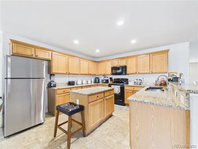 5560 Lewiston Street Denver, CO 80239