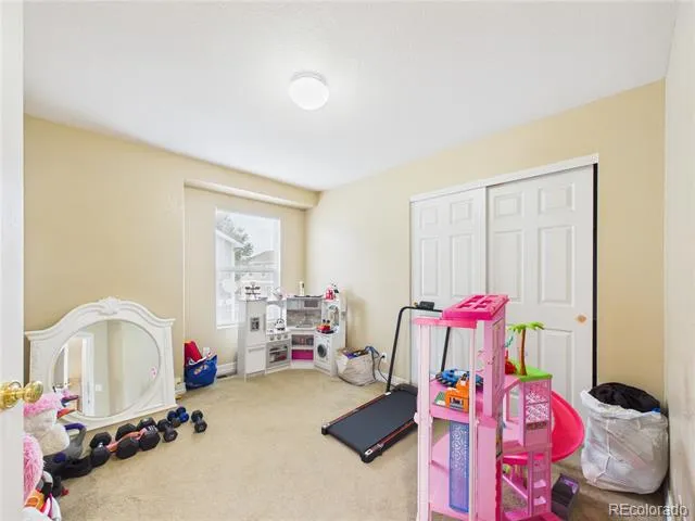 5560 Lewiston Street Denver, CO 80239