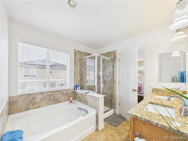 5560 Lewiston Street Denver, CO 80239