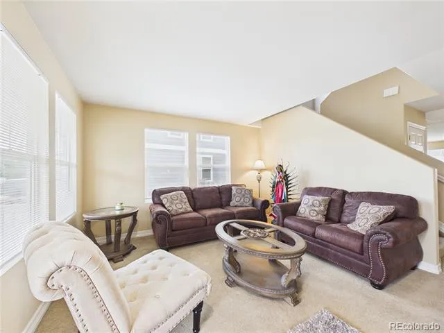 5560 Lewiston Street Denver, CO 80239