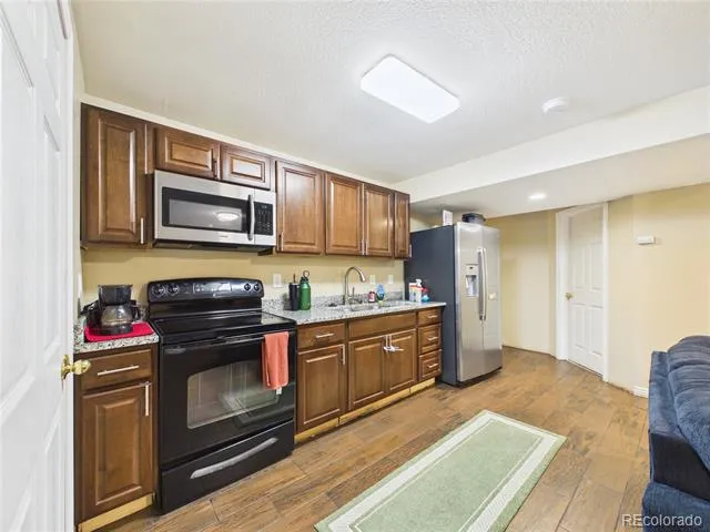 5560 Lewiston Street Denver, CO 80239