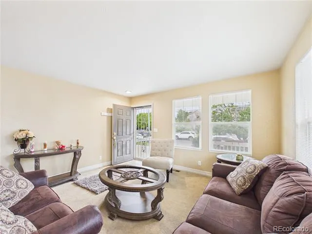 5560 Lewiston Street Denver, CO 80239