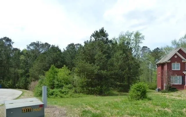 204 Benefield Court Stockbridge, GA 30281