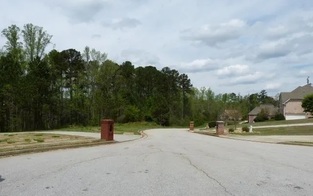204 Benefield Court Stockbridge, GA 30281