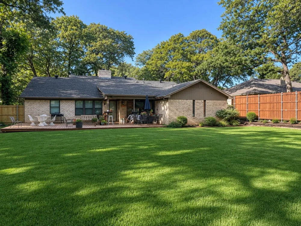 2858 Cresthaven Drive Grapevine, TX 76051