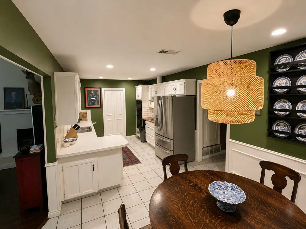 2858 Cresthaven Drive Grapevine, TX 76051