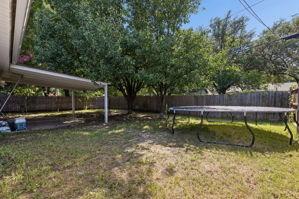 13955 Birchlawn Drive Farmers Branch, TX 75234