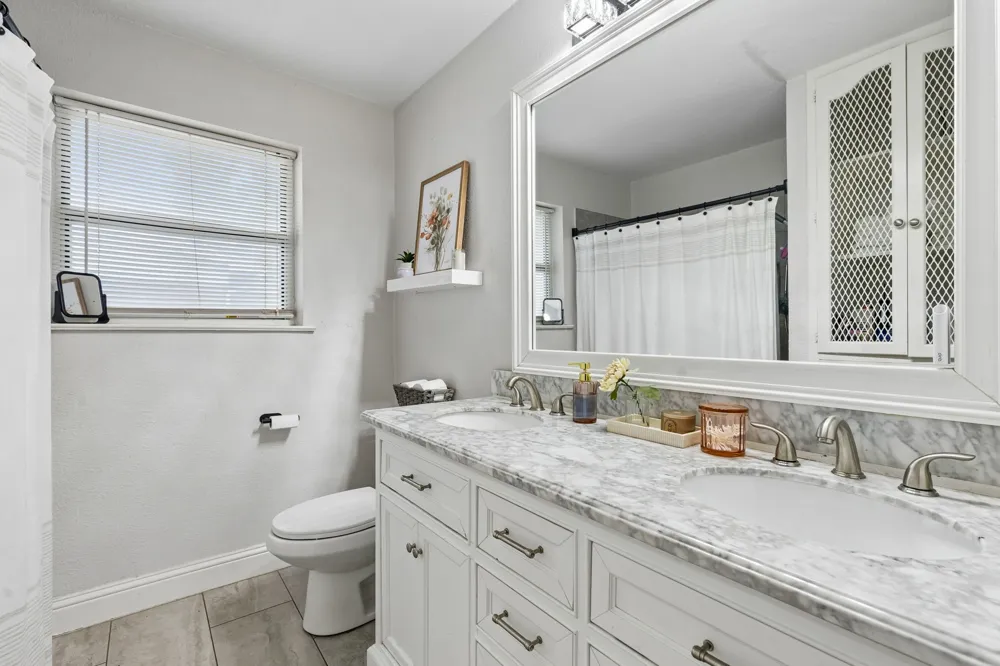 13955 Birchlawn Drive Farmers Branch, TX 75234