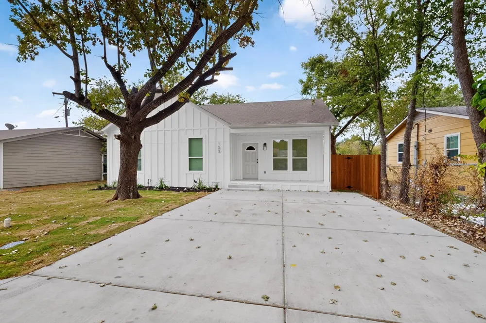 103 Cherokee Street Terrell, TX 75160