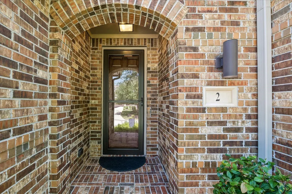 2 Woodmoor Place Magnolia, TX 77354
