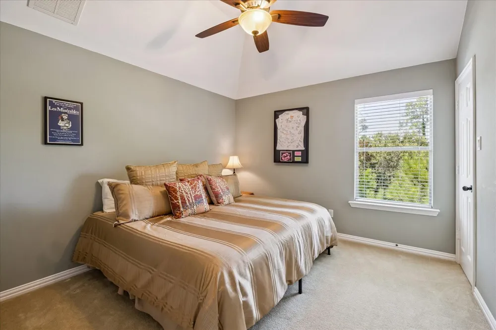 2 Woodmoor Place Magnolia, TX 77354