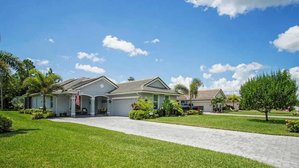 2652 Conifer Drive Fort Pierce, FL 34951
