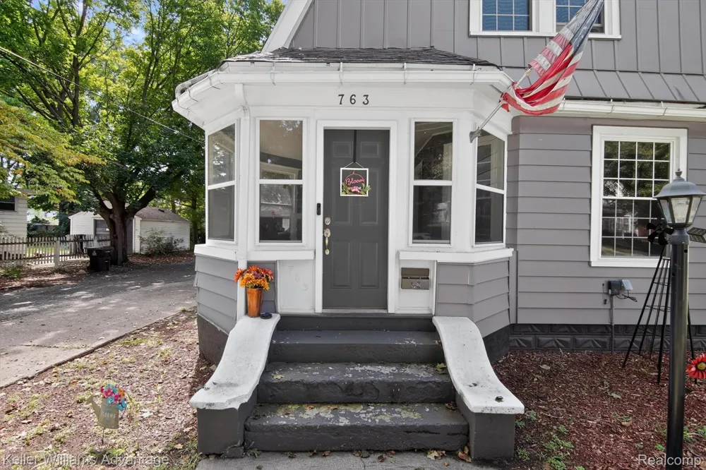 763 Randolph Street Jackson City, MI 49203