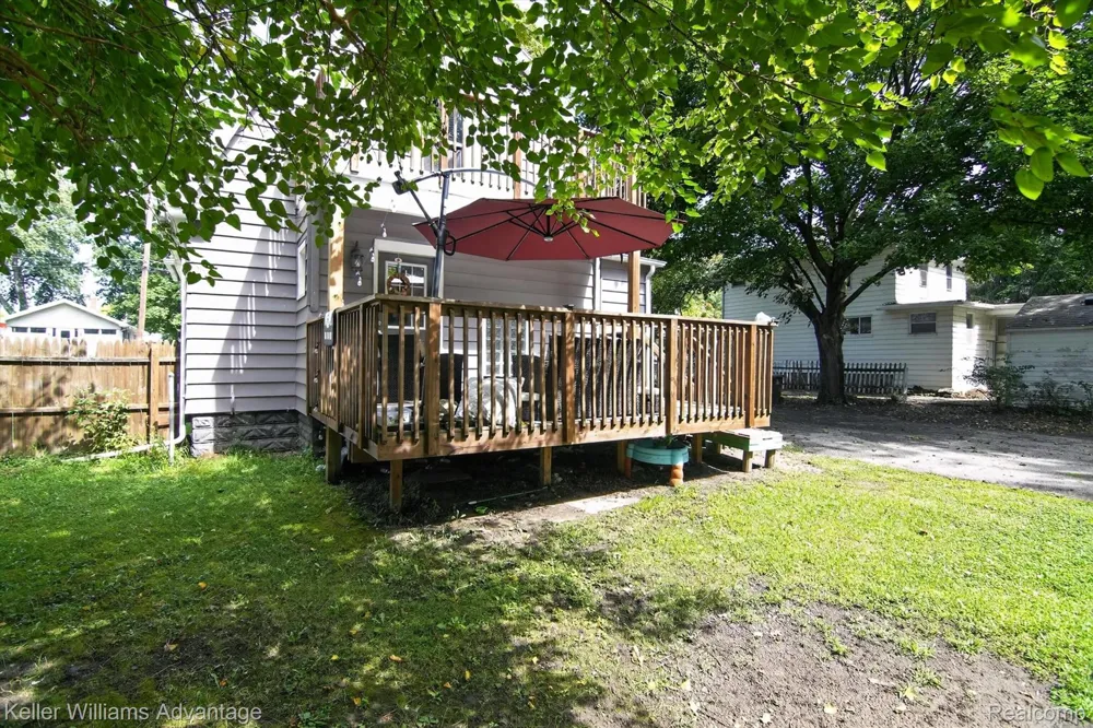 763 Randolph Street Jackson City, MI 49203