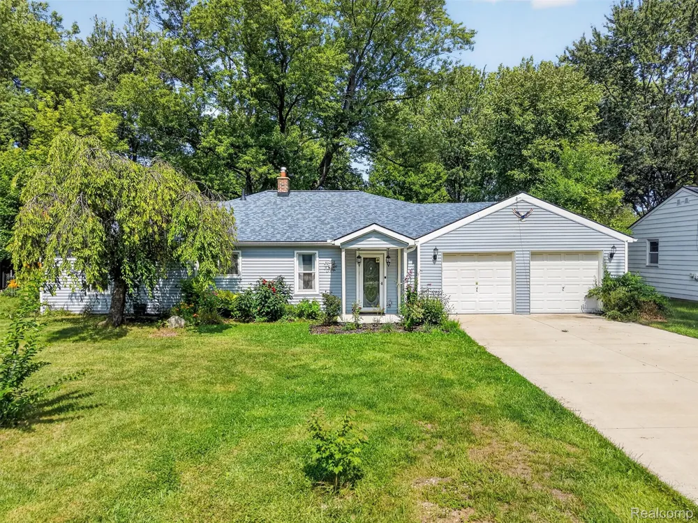 1832 Tamm Avenue Rochester Hills City, MI 48309