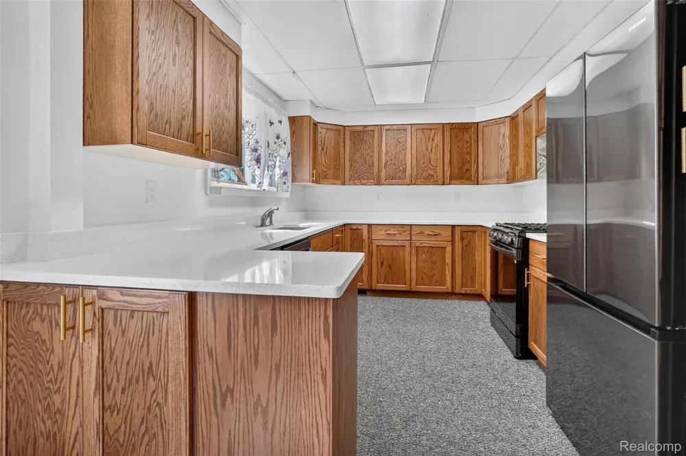 1832 Tamm Avenue Rochester Hills City, MI 48309