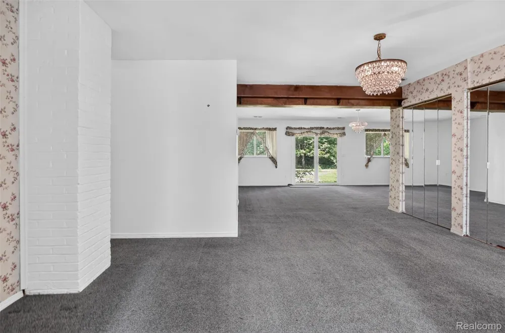 1832 Tamm Avenue Rochester Hills City, MI 48309