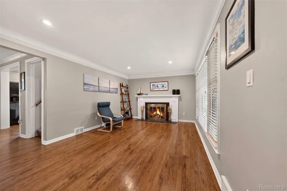 2925 Bembridge Road Royal Oak City, MI 48073