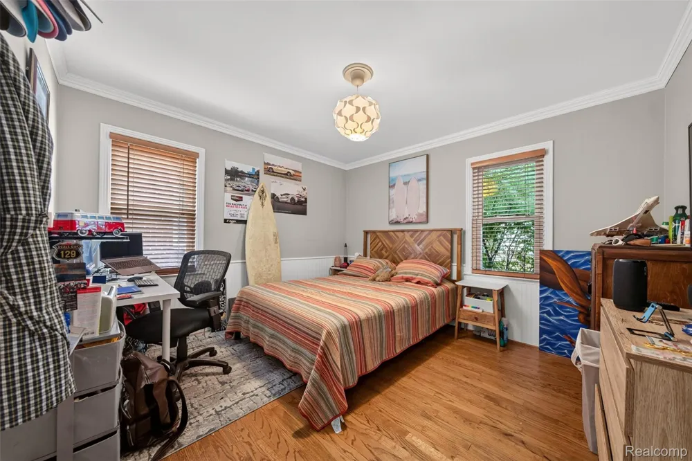 2925 Bembridge Road Royal Oak City, MI 48073