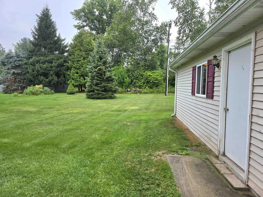 3863 Lakeshore Road Port Hope Village, MI 48468