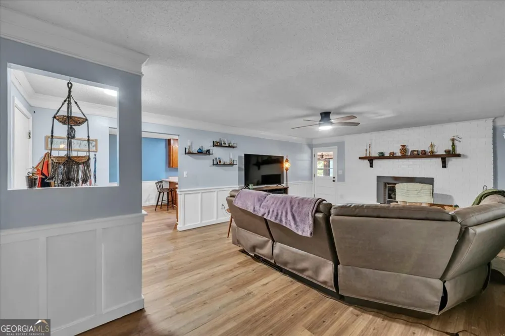 3826 Boy Scout RD Byron, GA 31008