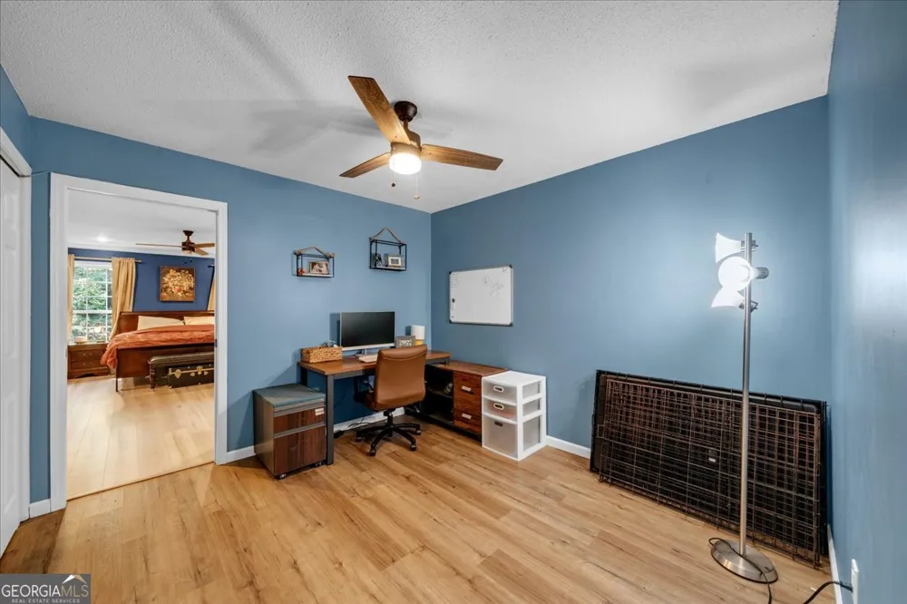 3826 Boy Scout RD Byron, GA 31008