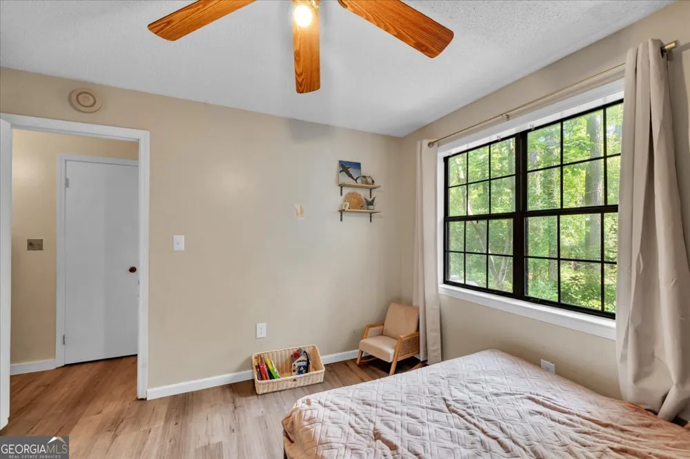 3826 Boy Scout RD Byron, GA 31008