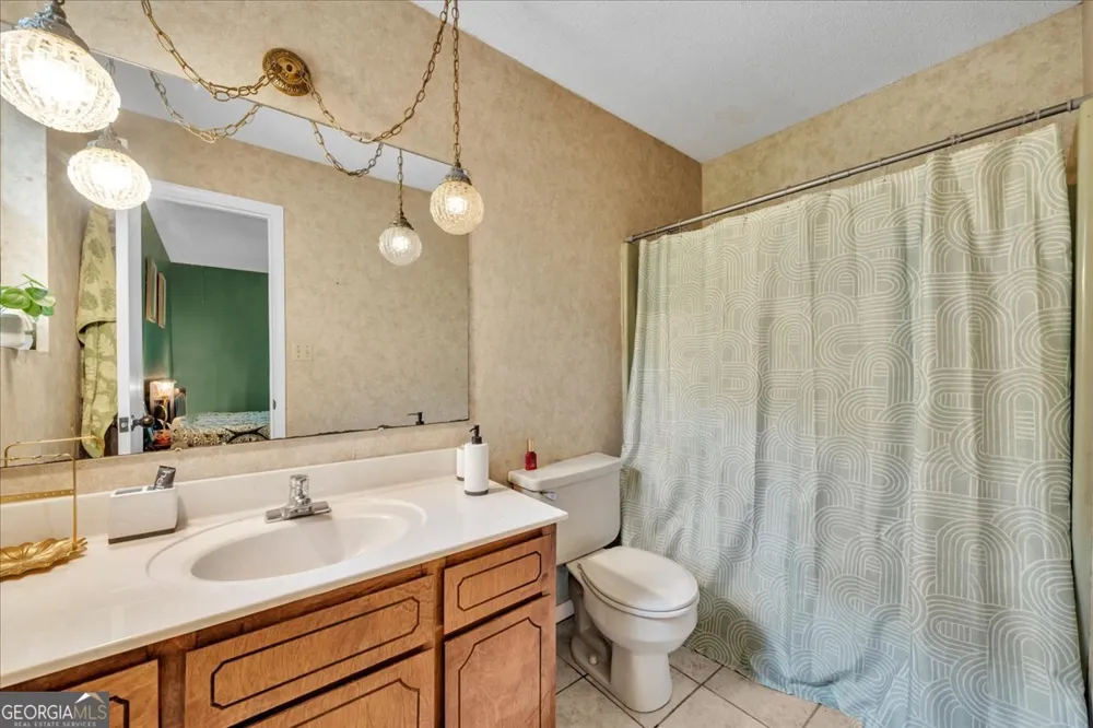 3826 Boy Scout RD Byron, GA 31008