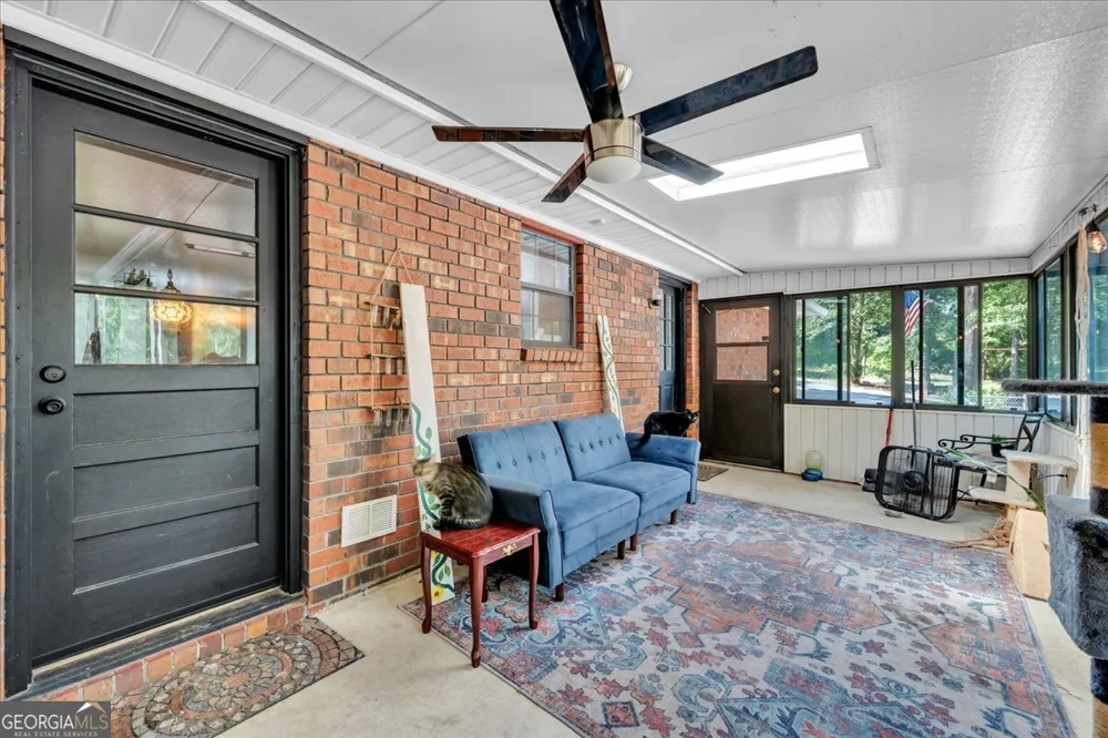 3826 Boy Scout RD Byron, GA 31008