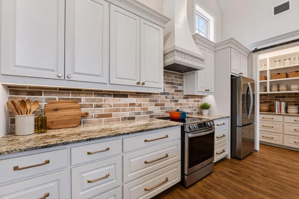 317 Highland Spring Lane Georgetown, TX 78633