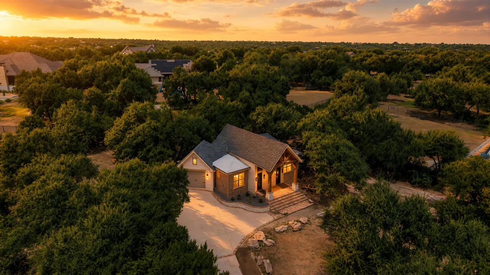 317 Highland Spring Lane Georgetown, TX 78633
