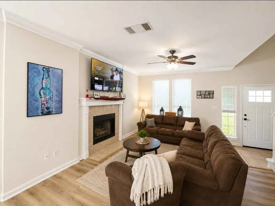1716 Ramona Circle San Marcos, TX 78666