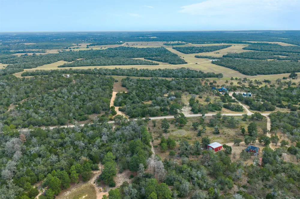 3301 Chuckwagon Road Luling, TX 78648