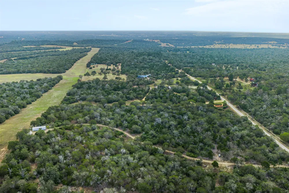 3301 Chuckwagon Road Luling, TX 78648