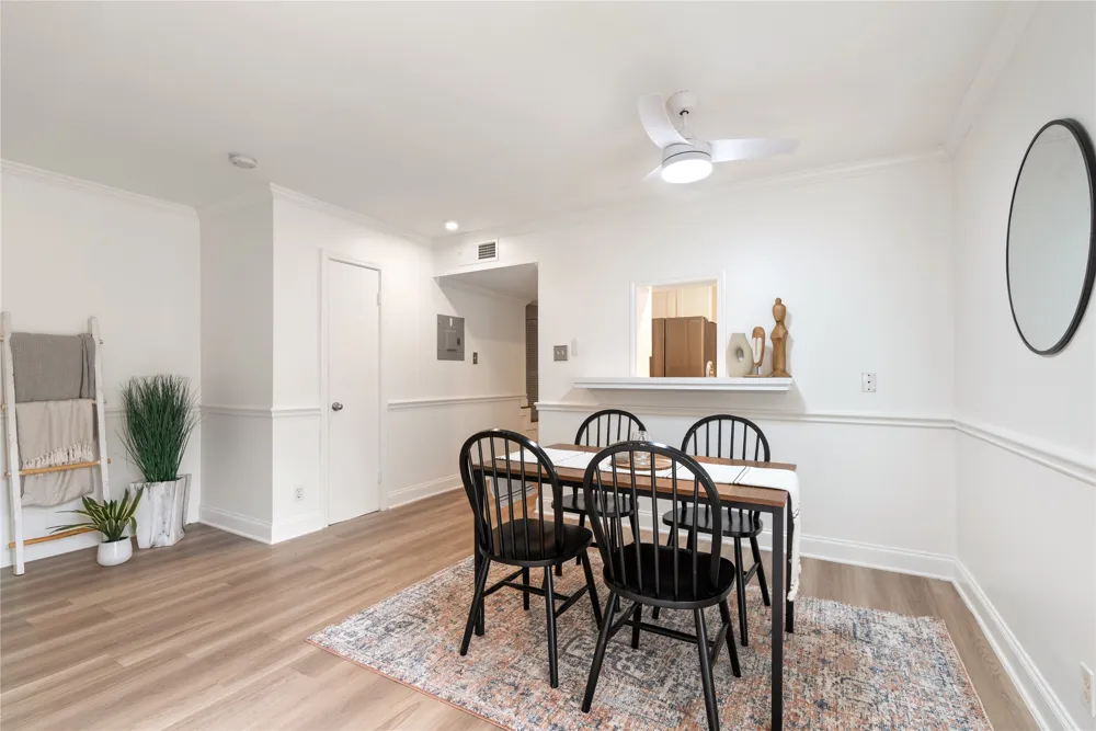 2122 Hancock Drive #103 Austin, TX 78756