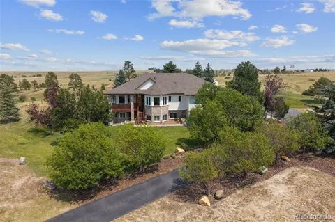 1016 Amanda Pines Drive