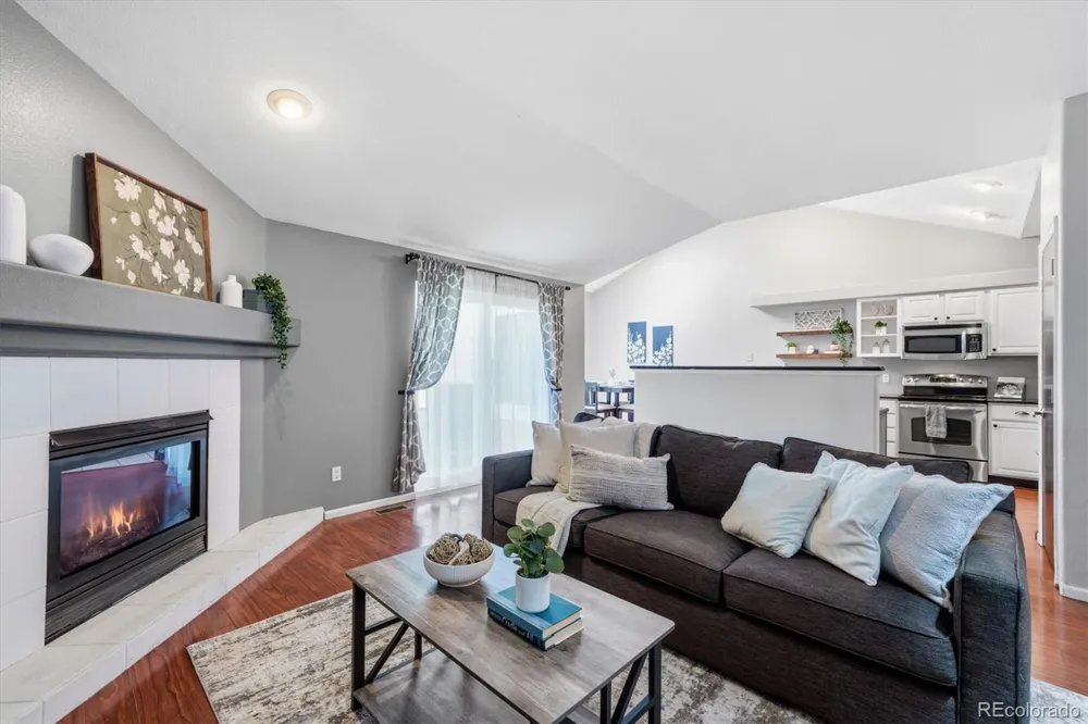 8469 S Upham Way Littleton, CO 80128