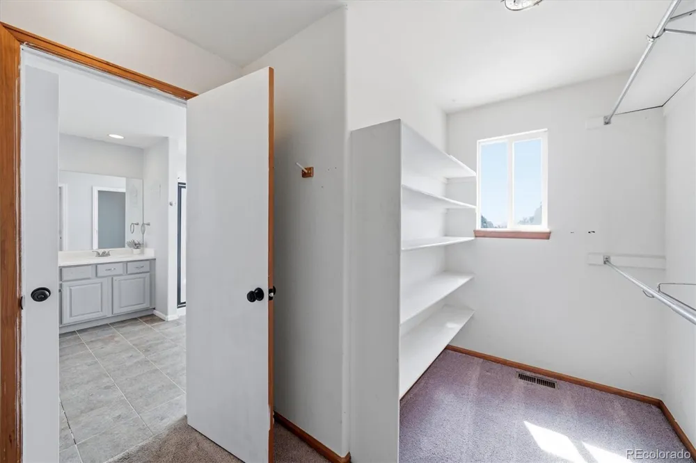8469 S Upham Way Littleton, CO 80128