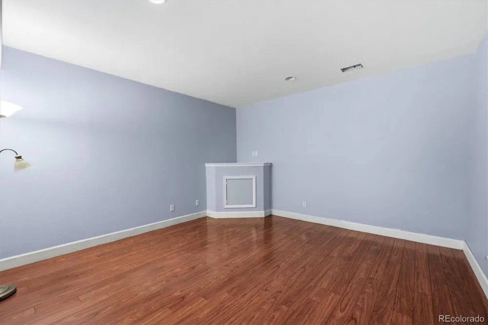 8469 S Upham Way Littleton, CO 80128