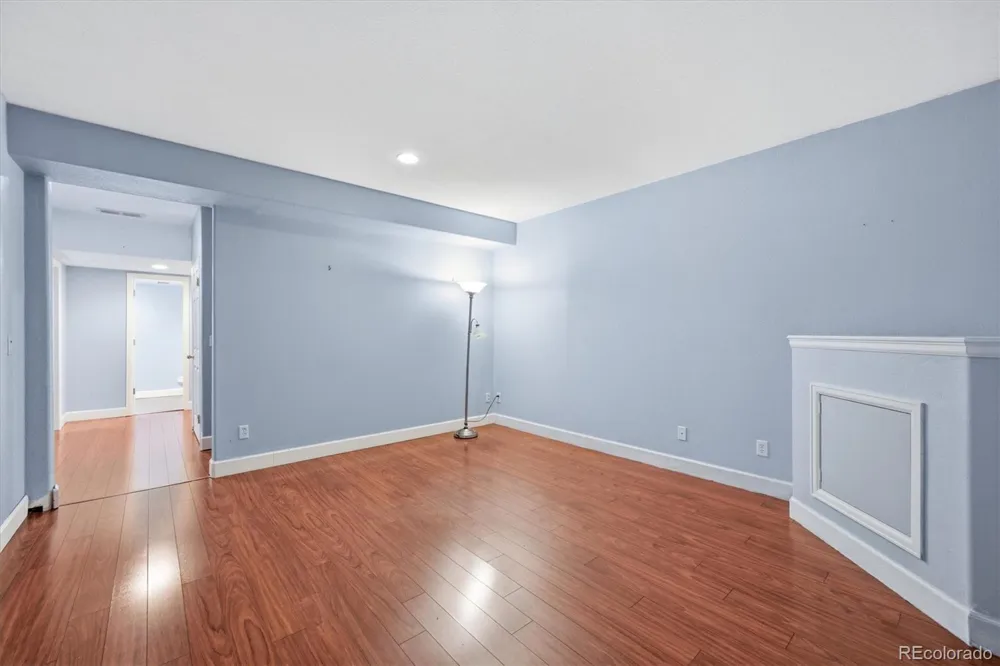 8469 S Upham Way Littleton, CO 80128