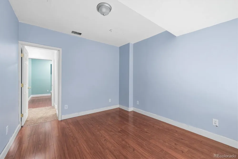 8469 S Upham Way Littleton, CO 80128