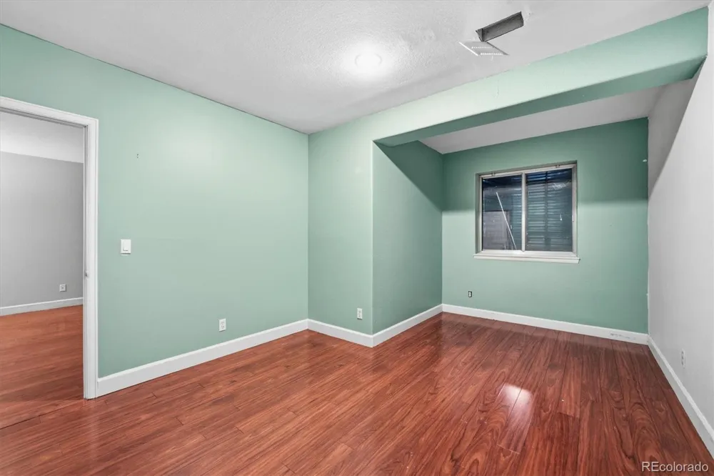 8469 S Upham Way Littleton, CO 80128