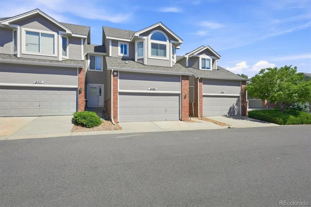 8469 S Upham Way Littleton, CO 80128