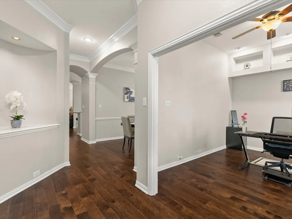 124 Myrtle Creek Grapevine, TX 76051