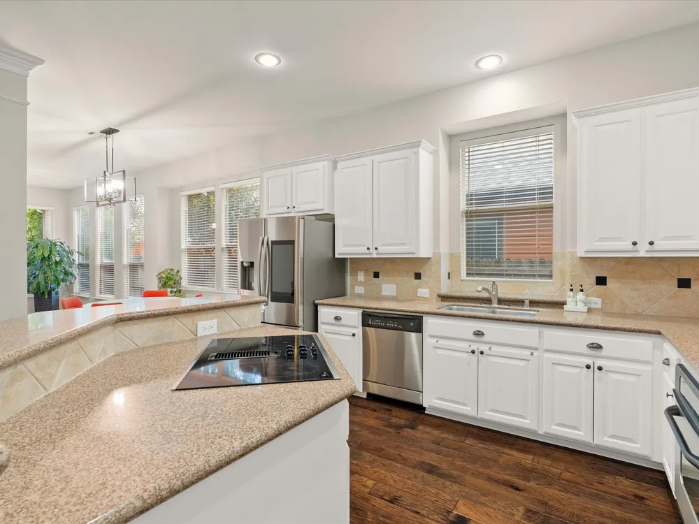 124 Myrtle Creek Grapevine, TX 76051